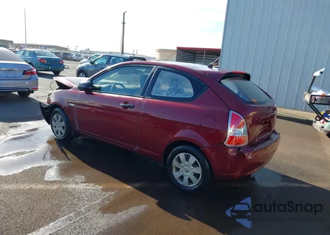 2007 Hyundai Accent Gs z USA, uszkodzony, nr VIN KMHCM36CX7U036376